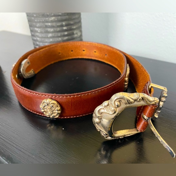 Vtg 90s FOSSIL Sz M Womens Brown Leather Western Belt Silver Concho Buckle Read - Picture 1 of 8